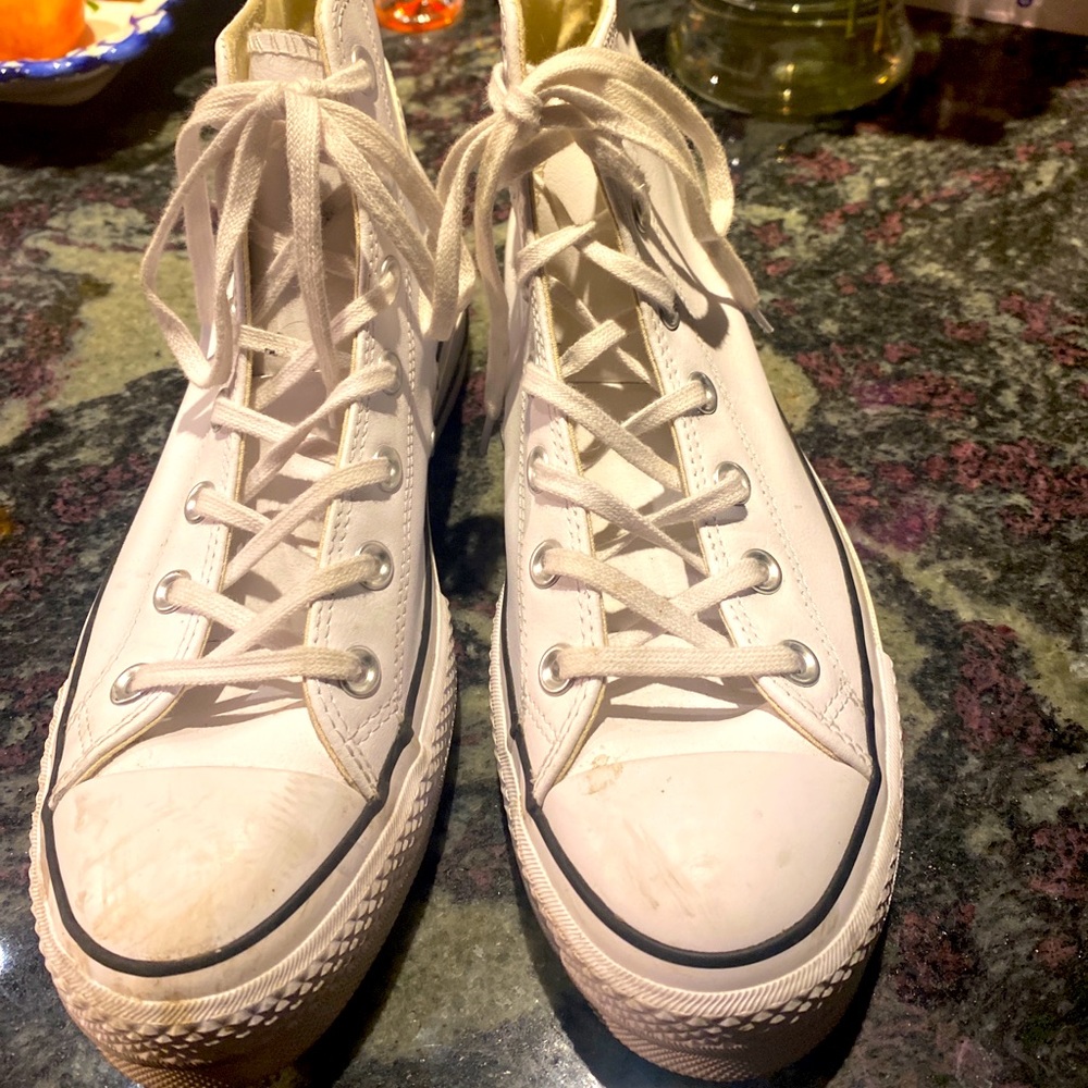 CONVERSEAllStarChuckTaylorWhiteLeatherHitopWms9M